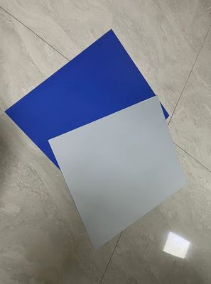 แผ่น CTP ความร้อนแบบสองชั้นชนิดบวกเพื่อความแม่นยำในการขึ้นทะเบียนที่ดียิ่งขึ้น