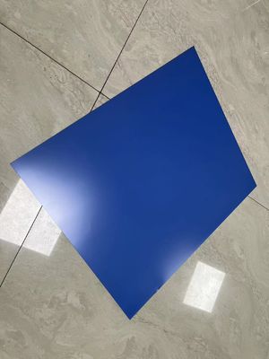 จำนวนการพิมพ์สูงสุด 150000 ครั้งสำหรับแผ่น CTP แบบเจาะรูสำหรับการพิมพ์ออฟเซ็ต